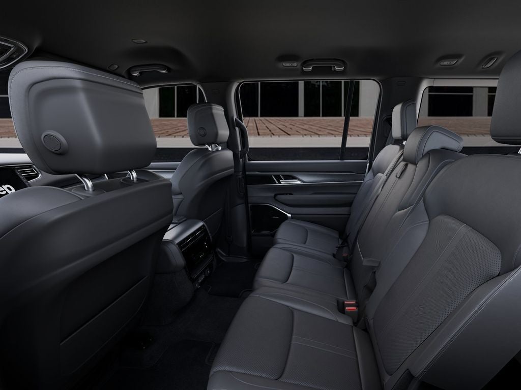 2026 Jeep Grand Wagoneer 4x2