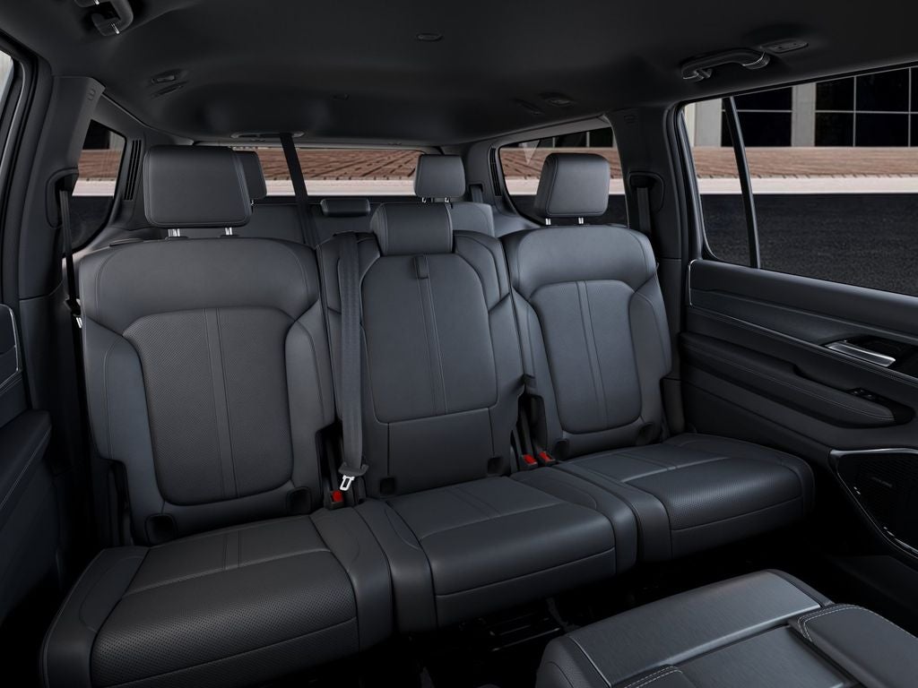 2026 Jeep Grand Wagoneer 4x2
