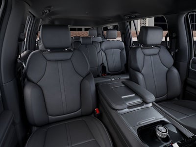 2026 Jeep Grand Wagoneer 4x2