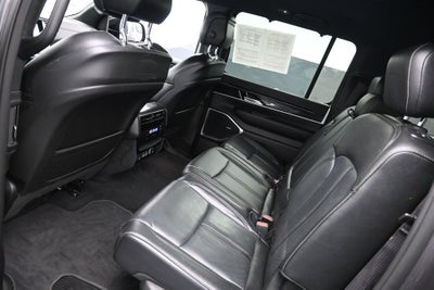 2023 Jeep Wagoneer Base
