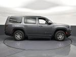 2023 Jeep Wagoneer Base