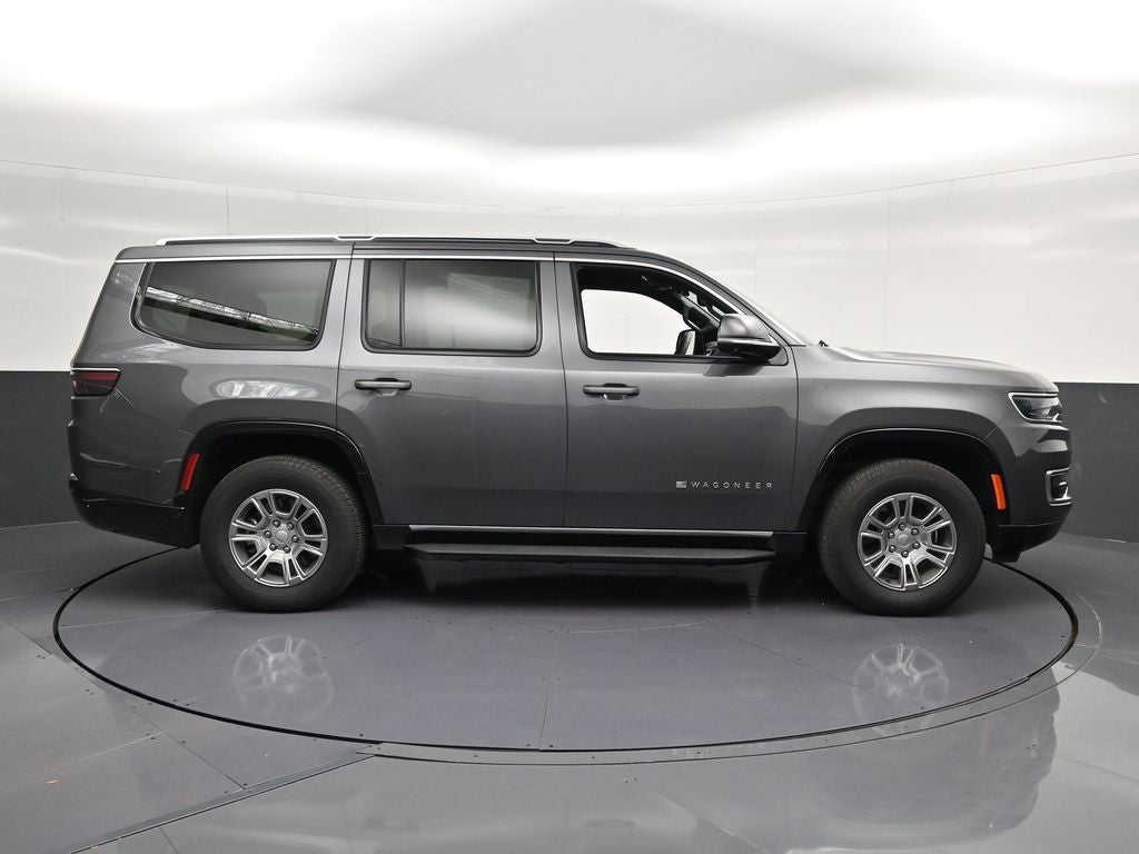 2023 Jeep Wagoneer Base