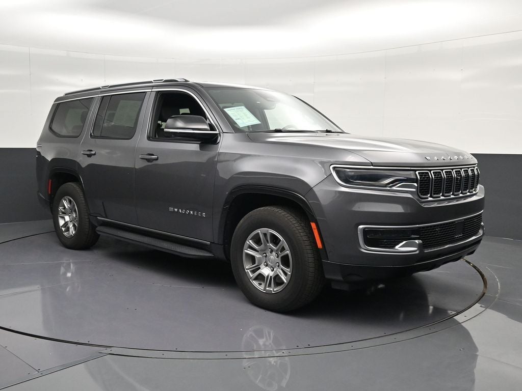 2023 Jeep Wagoneer Base