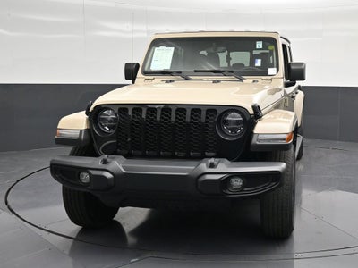 2022 Jeep Gladiator Altitude