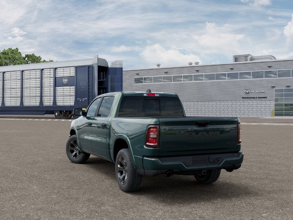 2027 RAM 1500 Big Horn/Lone Star