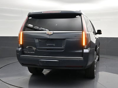 2019 Cadillac Escalade Luxury