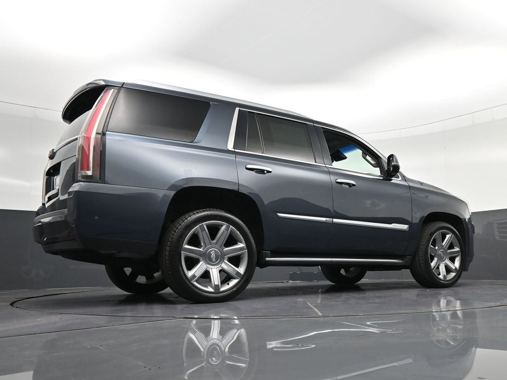 2019 Cadillac Escalade Luxury