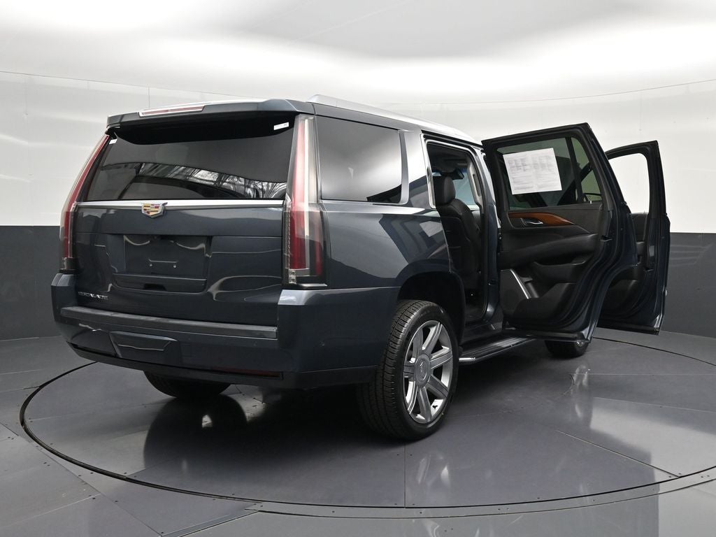 2019 Cadillac Escalade Luxury