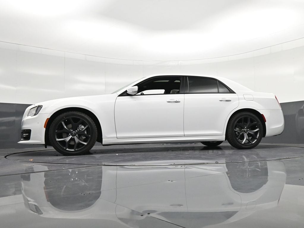 2023 Chrysler 300 S