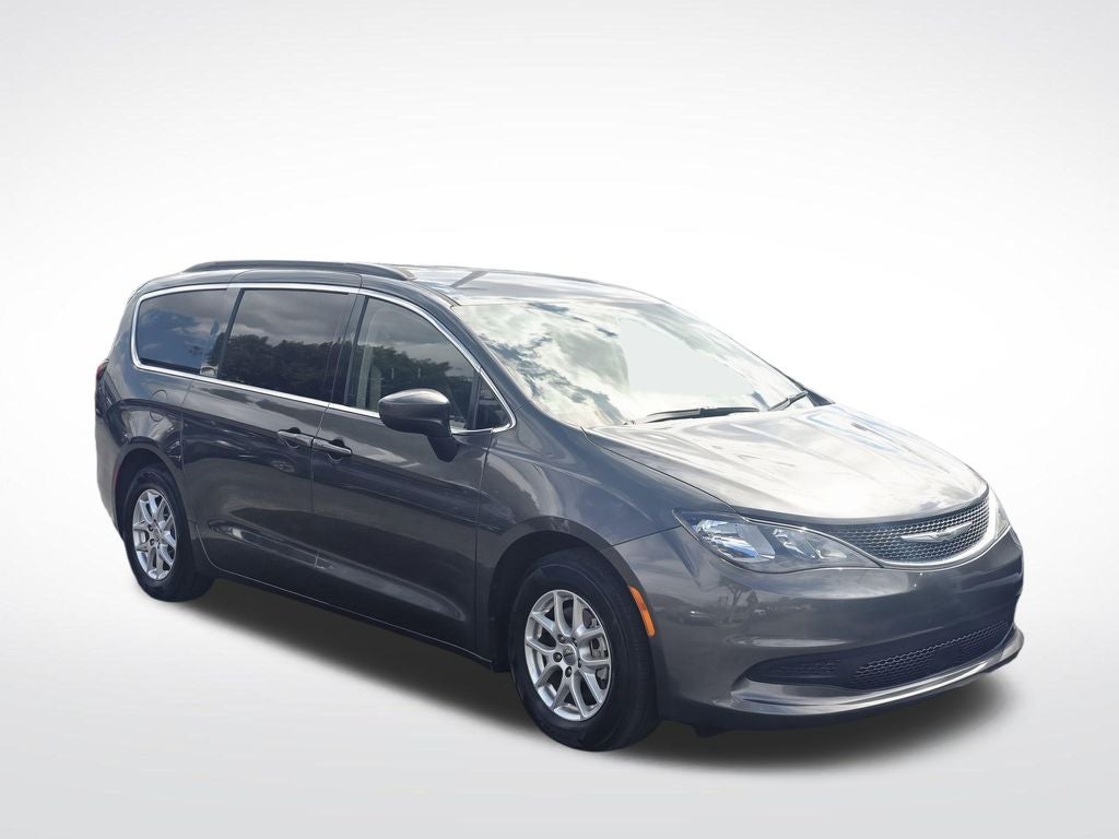 2021 Chrysler Voyager LXI