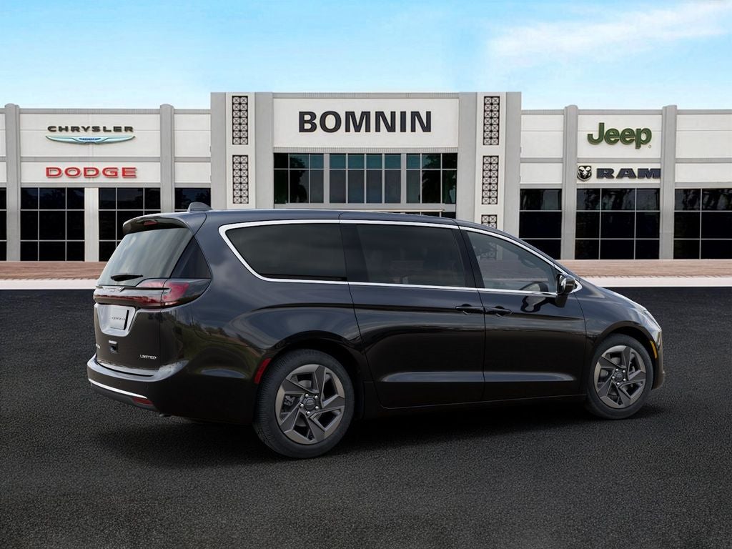 2027 Chrysler Pacifica Limited