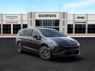 2027 Chrysler Pacifica Limited