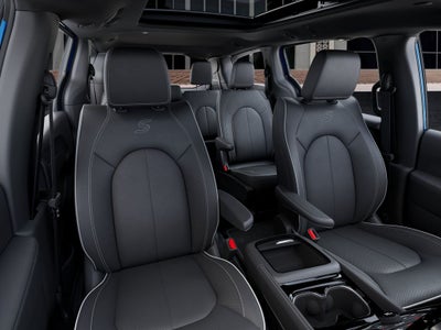 2027 Chrysler Pacifica Limited