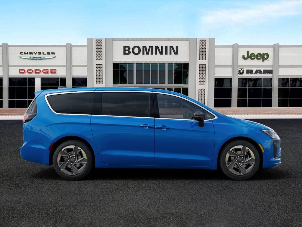 2027 Chrysler Pacifica Limited