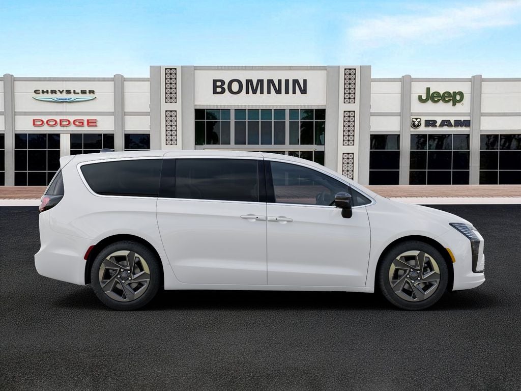 2027 Chrysler Pacifica Limited