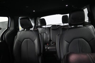 2024 Chrysler Pacifica Hybrid Select Premium S Appearance