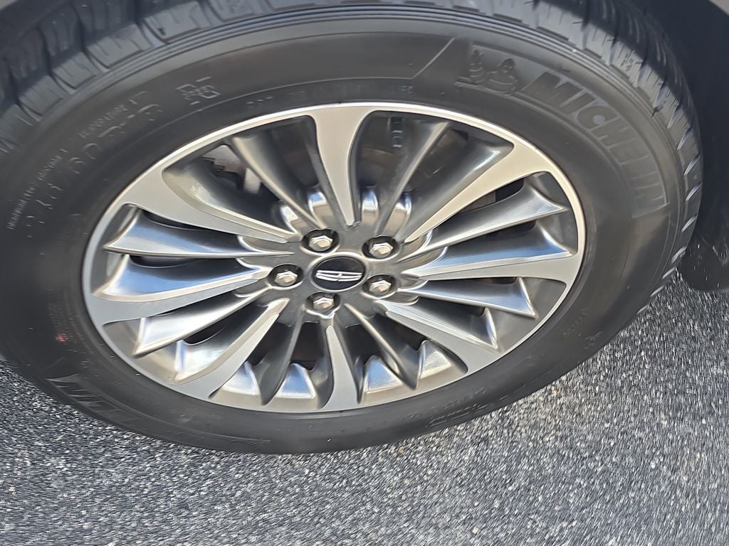 2023 Lincoln Nautilus Standard