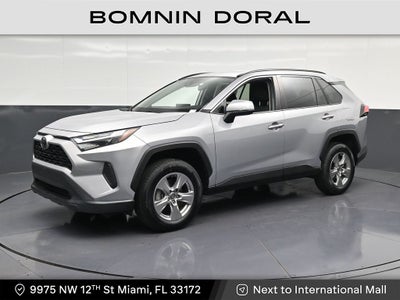 2022 Toyota RAV4 XLE