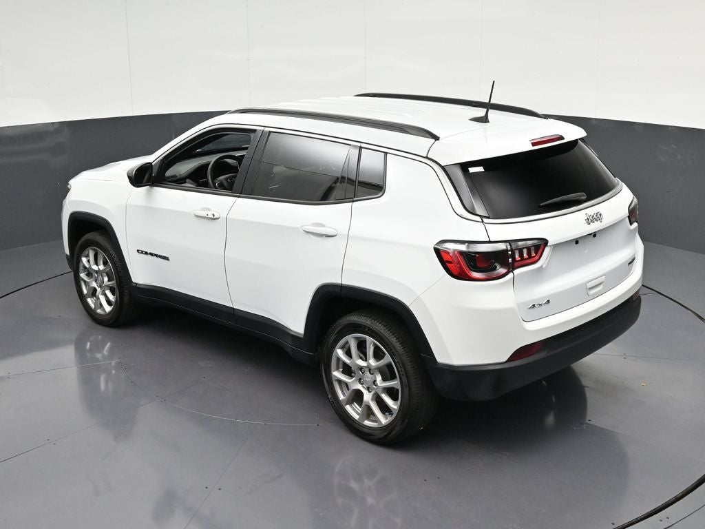 2024 Jeep Compass Latitude Lux