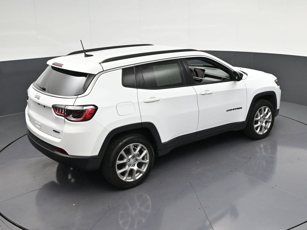 2024 Jeep Compass Latitude Lux