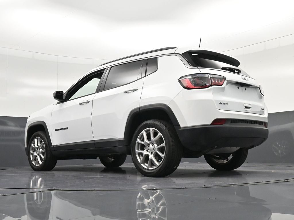 2024 Jeep Compass Latitude Lux