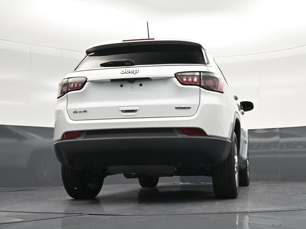 2024 Jeep Compass Latitude Lux