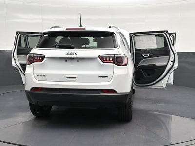 2024 Jeep Compass Latitude Lux