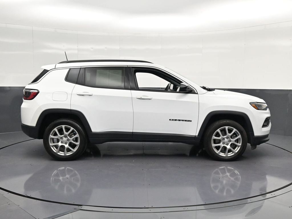 2024 Jeep Compass Latitude Lux