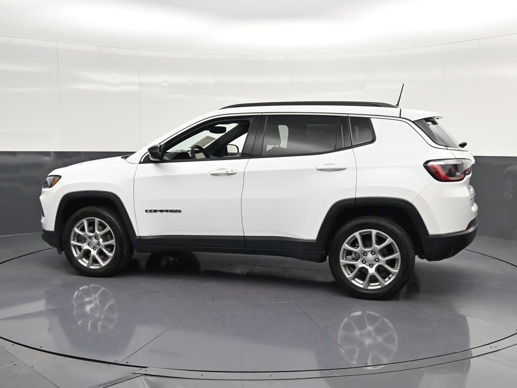 2024 Jeep Compass Latitude Lux