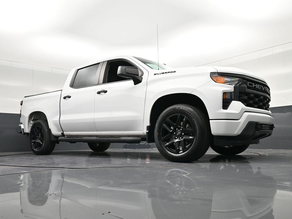 2024 Chevrolet Silverado 1500 Custom