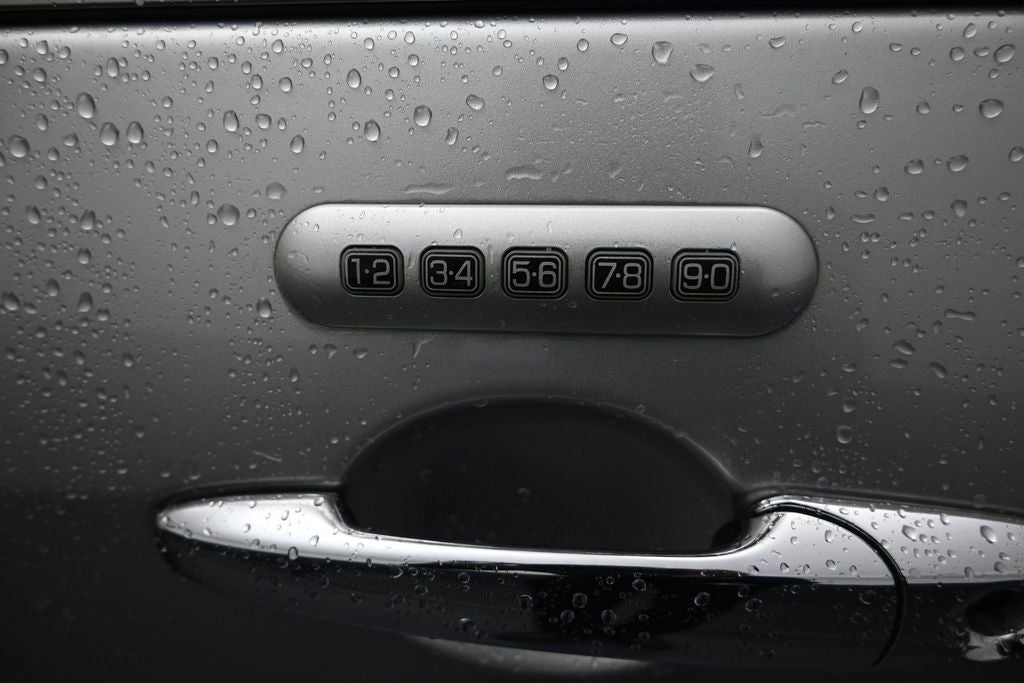 2012 Lincoln MKZ Base
