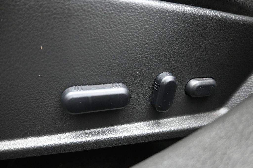 2012 Lincoln MKZ Base