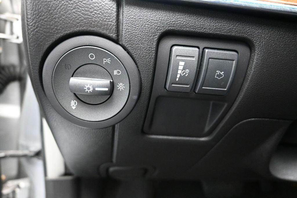 2012 Lincoln MKZ Base