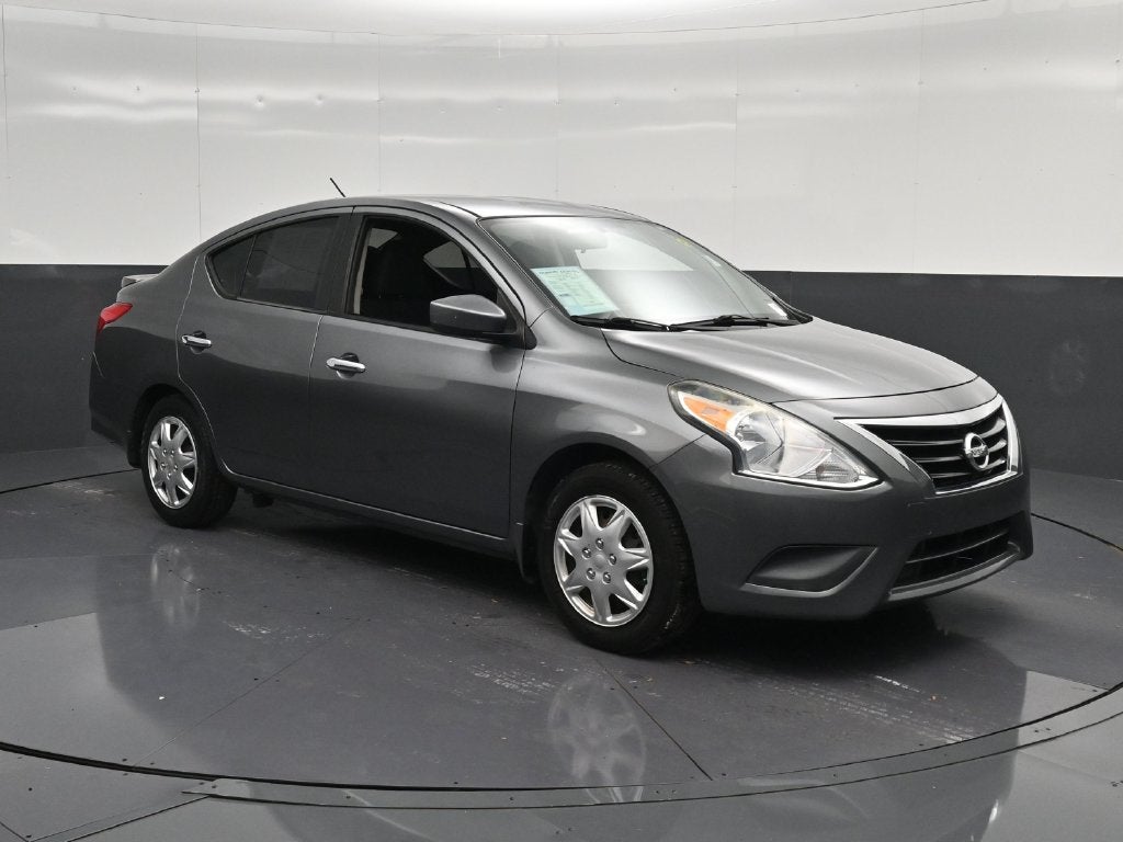 2016 Nissan Versa 1.6 SV