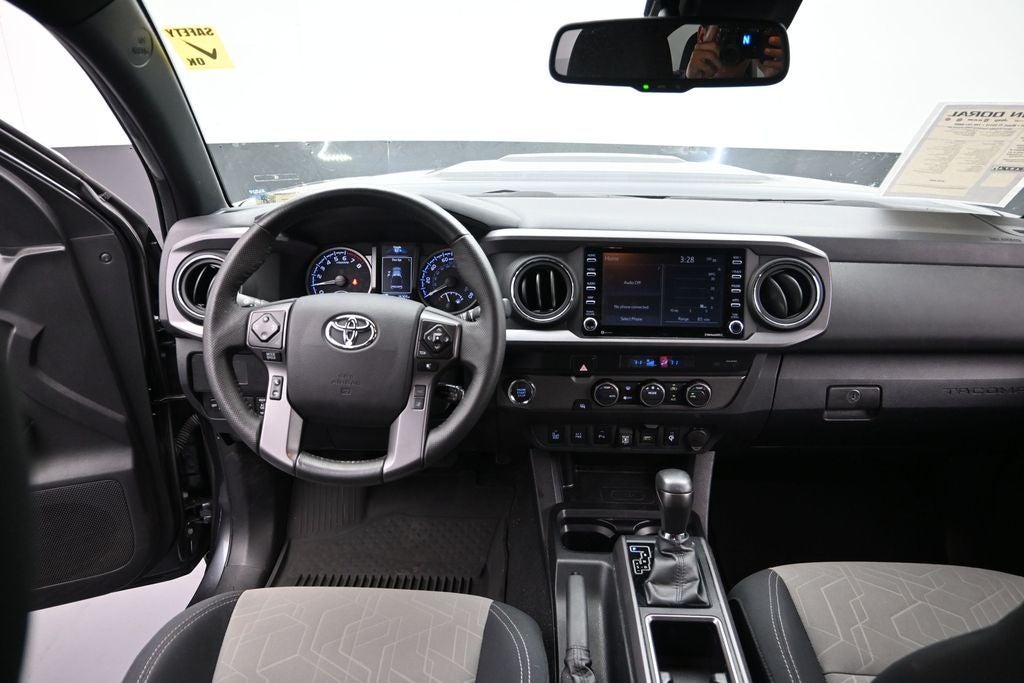 2022 Toyota Tacoma TRD Sport V6