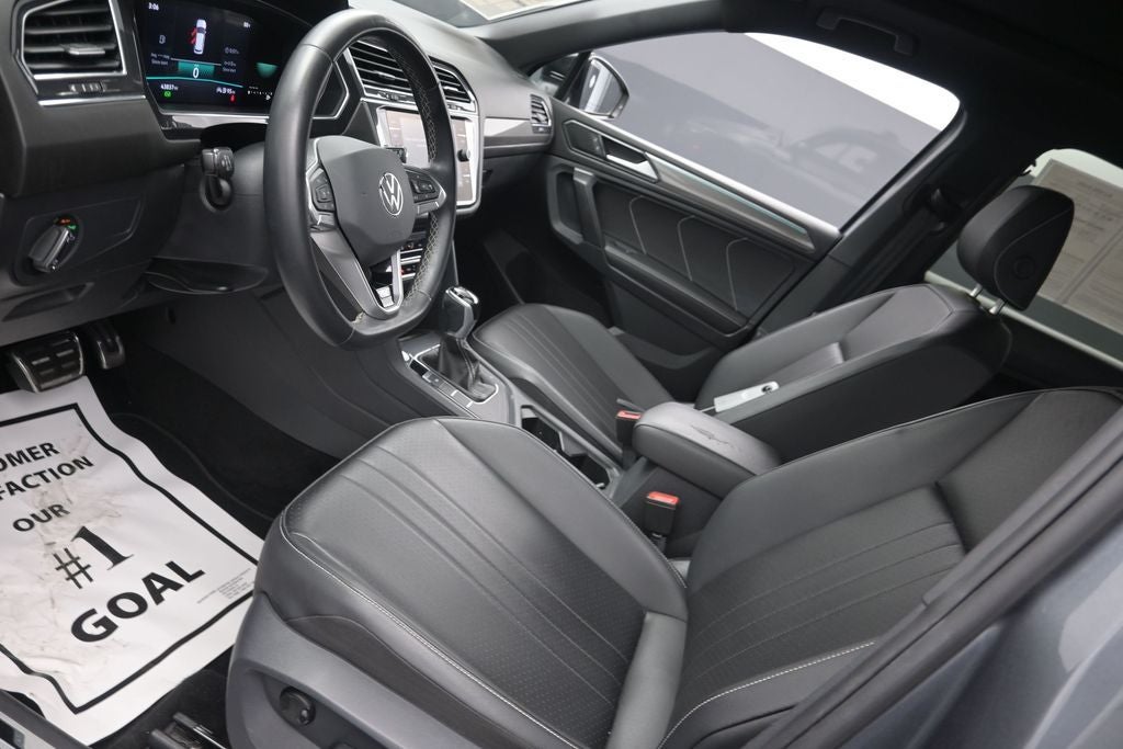 2023 Volkswagen Tiguan 2.0T SE R-Line Black