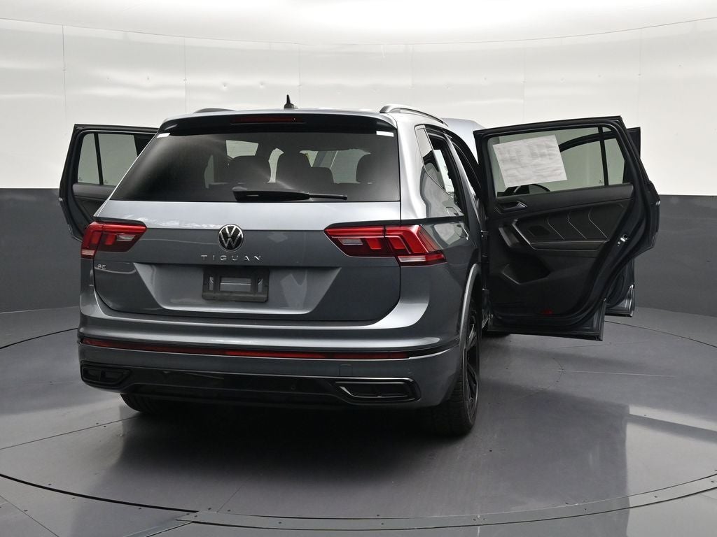 2023 Volkswagen Tiguan 2.0T SE R-Line Black