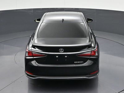2025 Lexus ES 300h