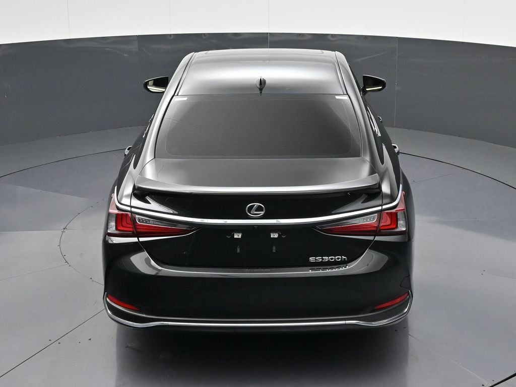2025 Lexus ES 300h