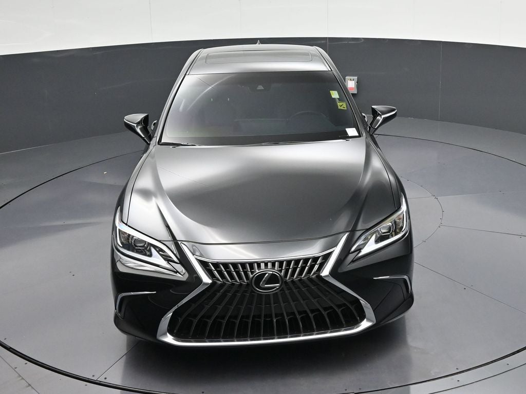 2025 Lexus ES 300h