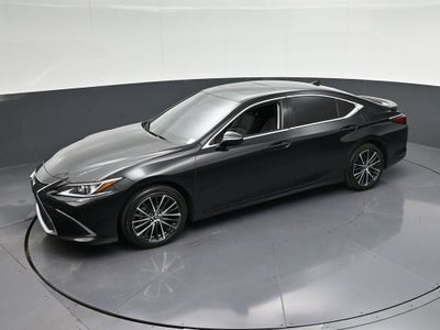 2025 Lexus ES 300h