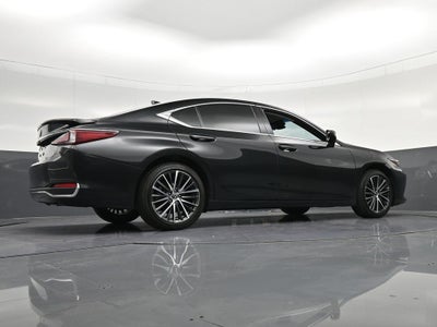 2025 Lexus ES 300h
