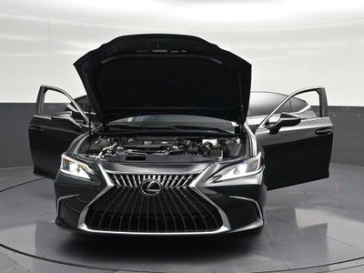 2025 Lexus ES 300h