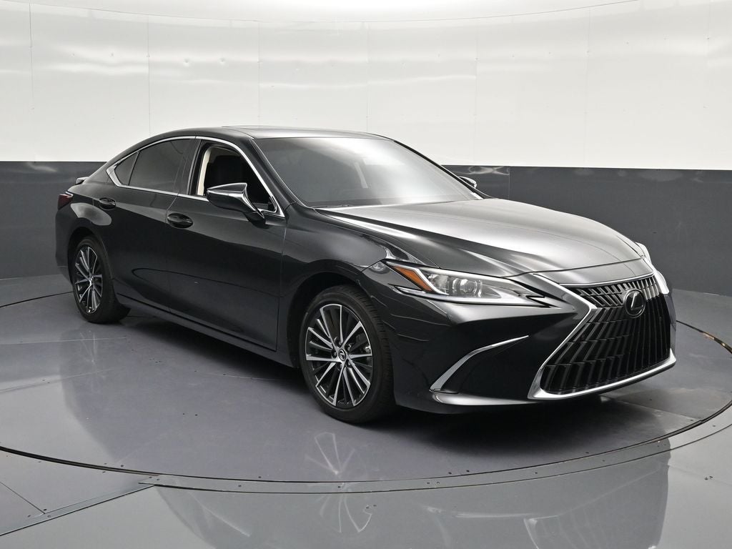 2025 Lexus ES 300h