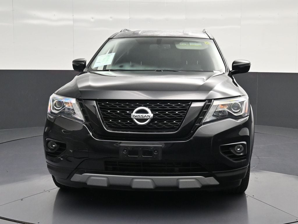 2020 Nissan Pathfinder SV
