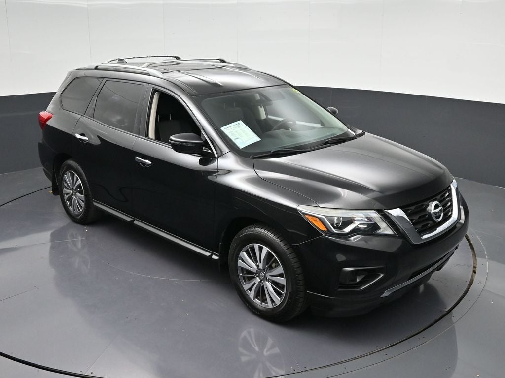 2019 Nissan Pathfinder S