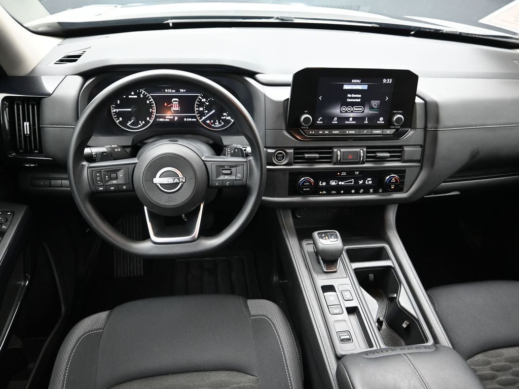 2024 Nissan Pathfinder S