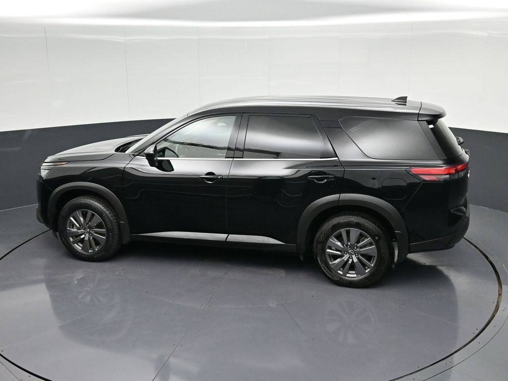 2024 Nissan Pathfinder S