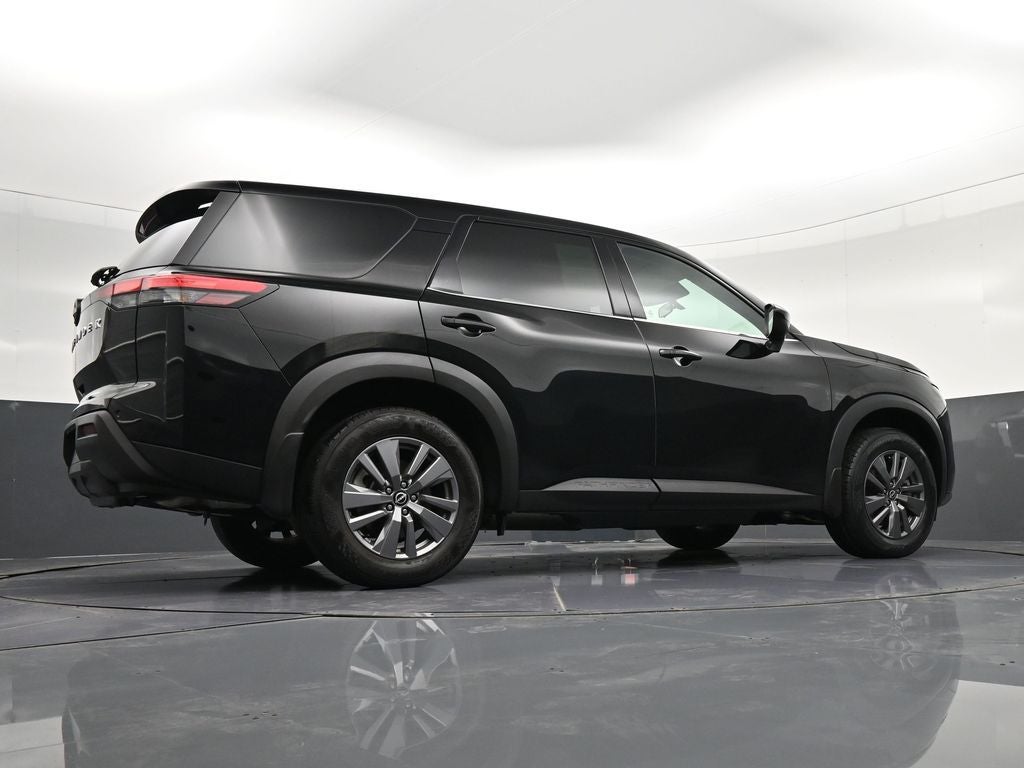 2024 Nissan Pathfinder S
