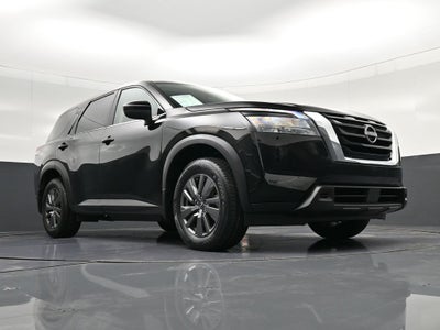2024 Nissan Pathfinder S
